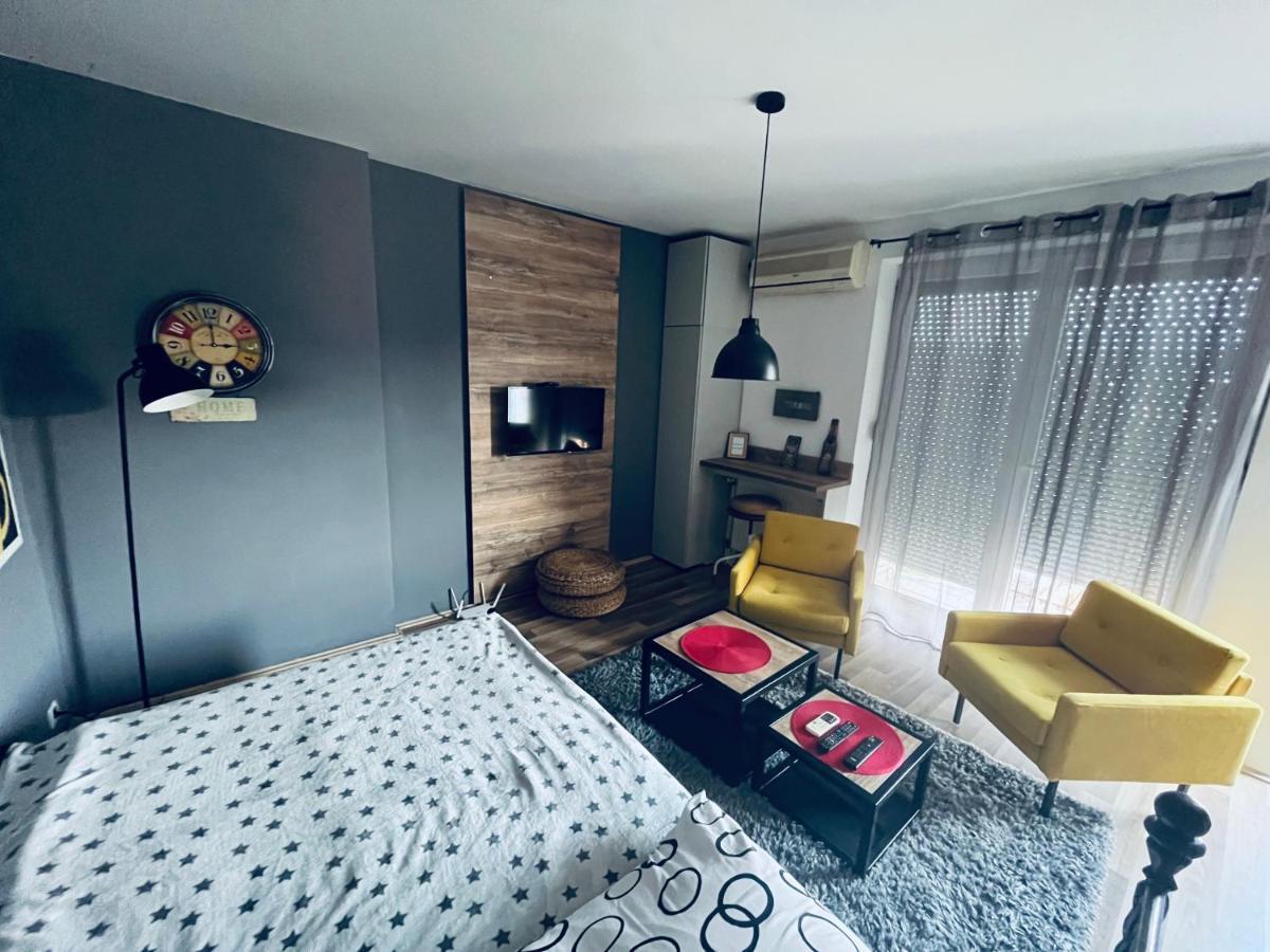 Bubinga Apartamento Kruševac Exterior foto